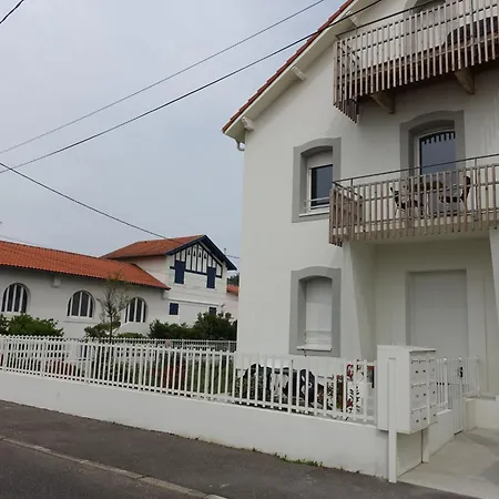 Cap Ocean-4 By Interhome *