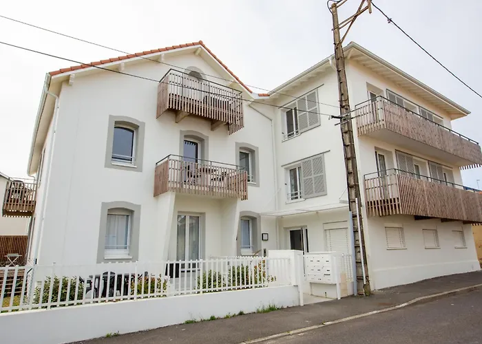 Cap Ocean-4 By Interhome